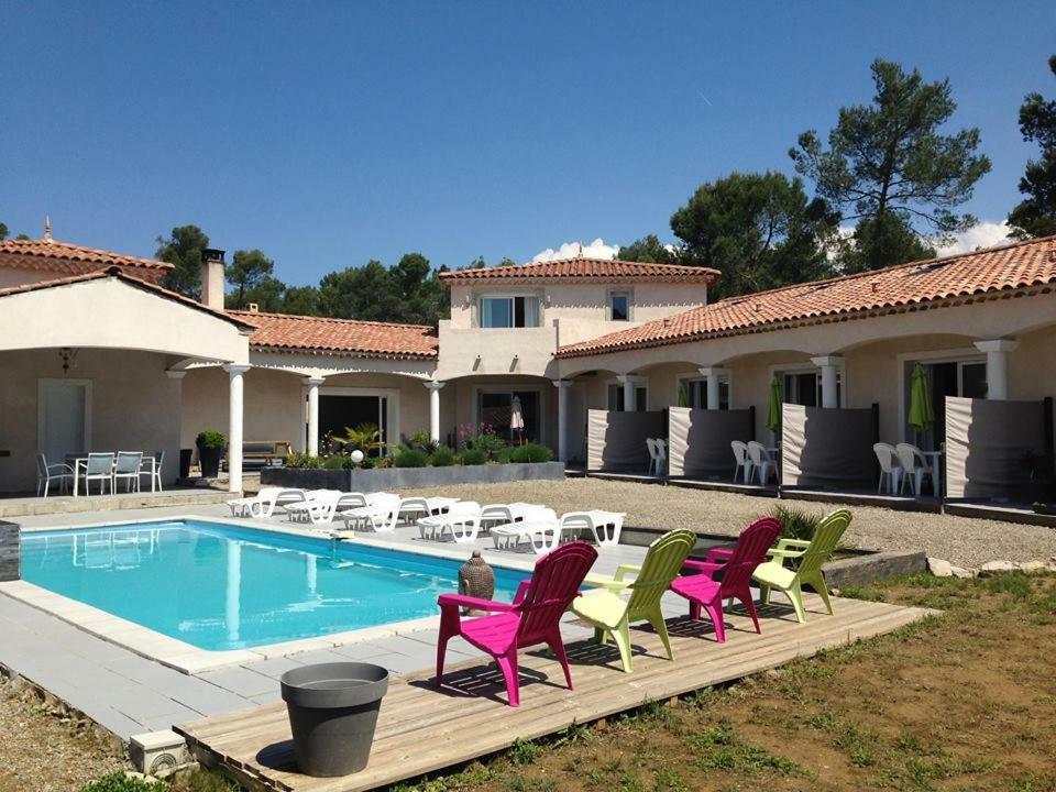Villa Des Soleils Sillans-la-Cascade Buitenkant foto